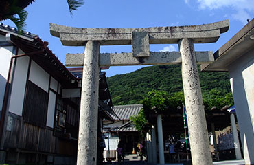 宝当神社（高島）